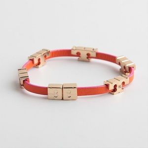 Tory Burch Serif-t Single Wrap Bracelet